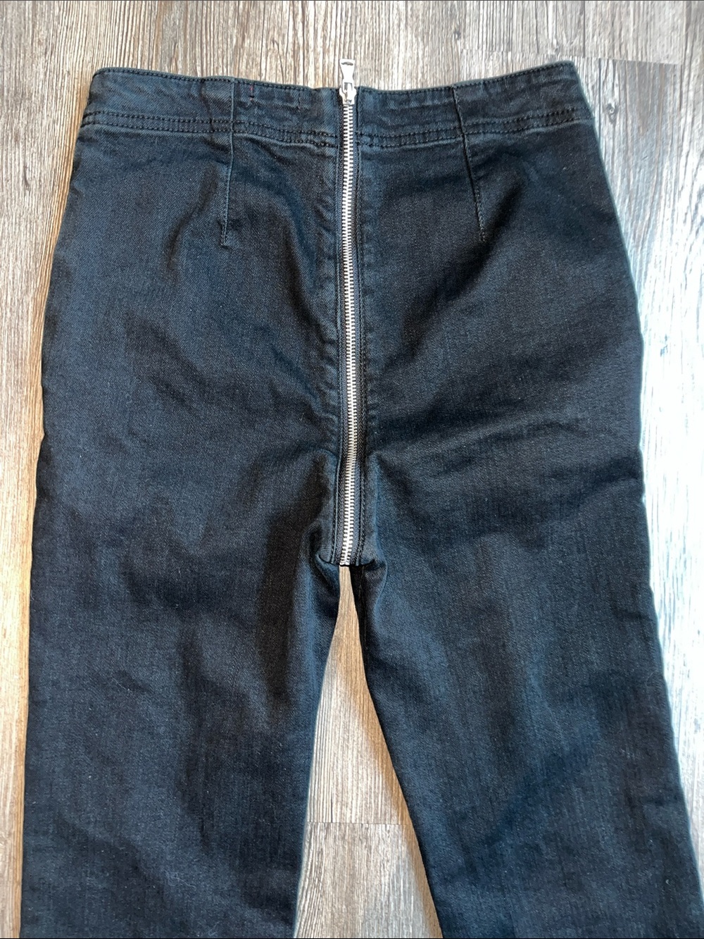 BDG Zippered Jeans